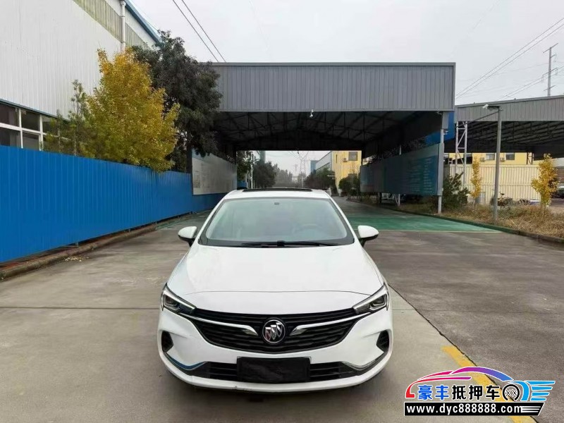 20年别克威朗轿车抵押车出售