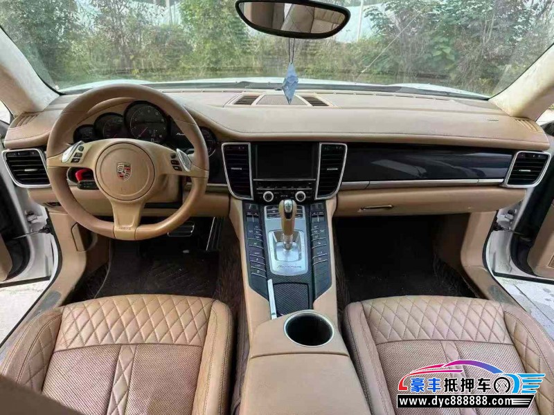 11年保时捷帕纳梅拉轿车抵押车出售