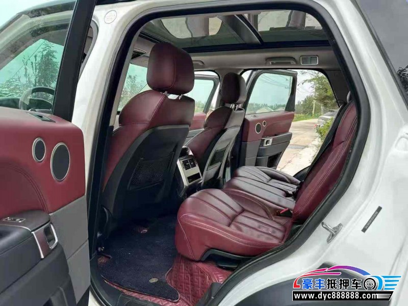 16年路虎揽胜运动轿车抵押车出售