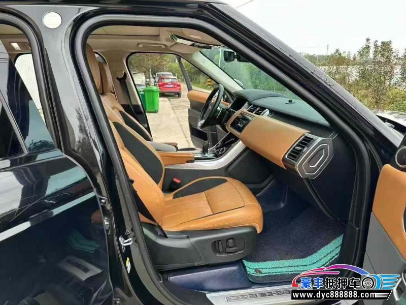 21年路虎揽胜运动轿车抵押车出售