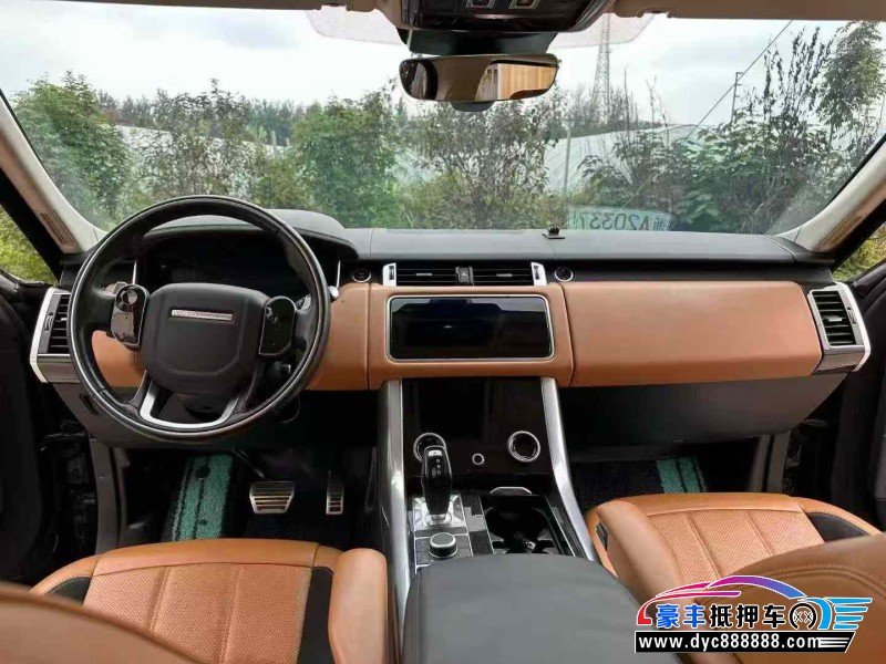 21年路虎揽胜运动轿车抵押车出售