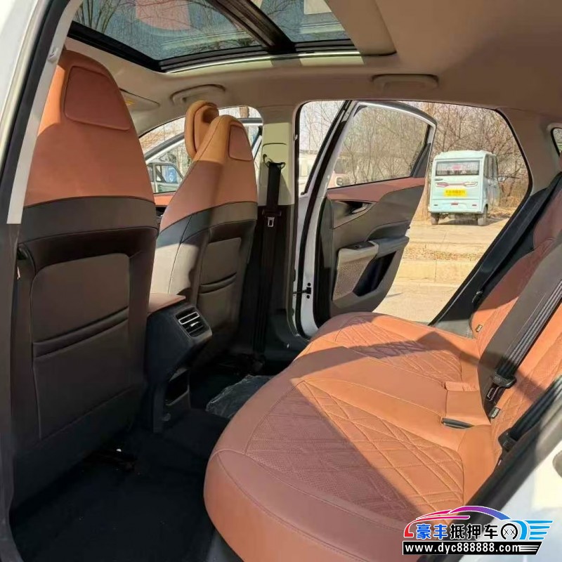 24年长安逸动轿车抵押车出售