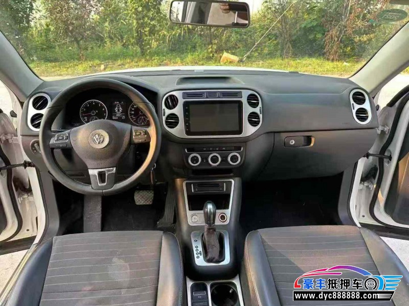 16年大众途观轿车抵押车出售