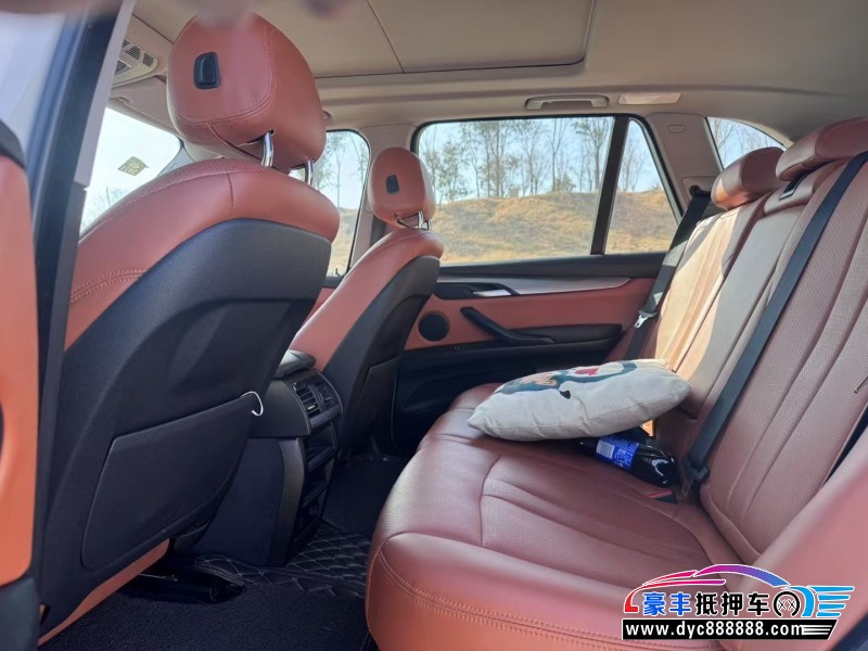 19年宝马X5轿车抵押车出售