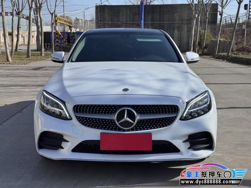 21年奔驰C轿车抵押车出售