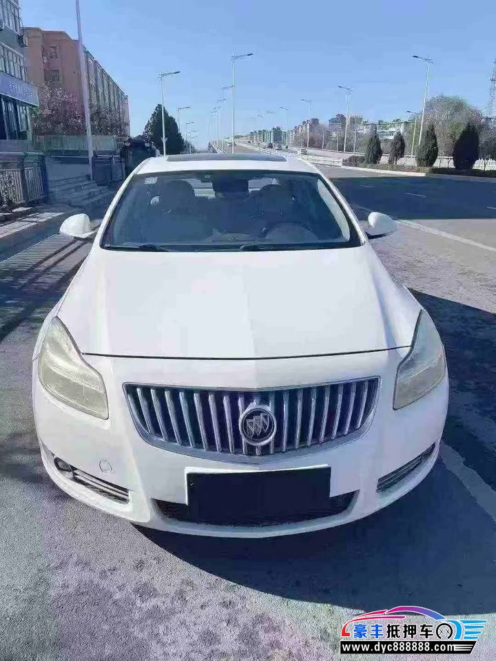 13年别克君威轿车抵押车出售