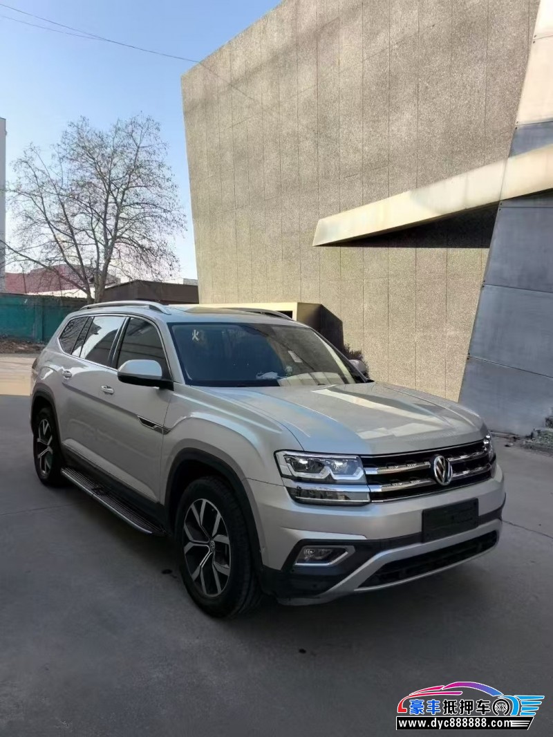 20年大众途昂轿车抵押车出售