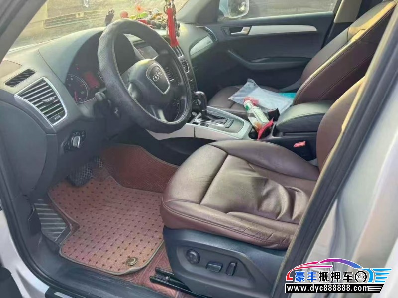 11年奥迪Q5轿车抵押车出售