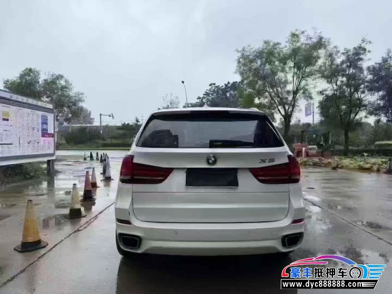 18年宝马X5轿车抵押车出售