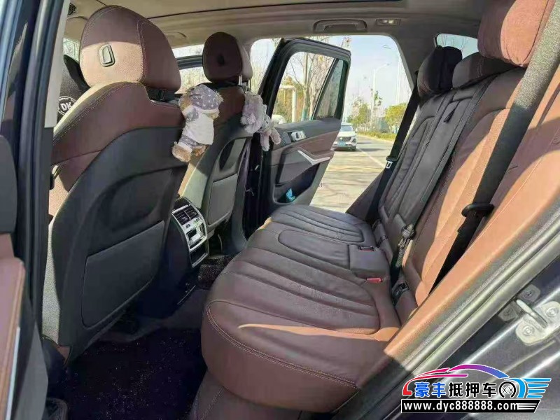 21年宝马X5轿车抵押车出售