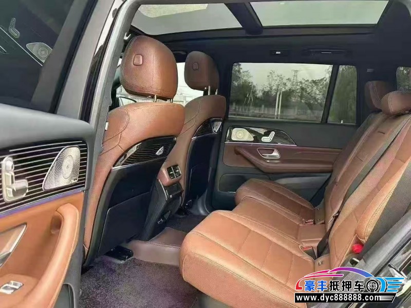 25年奔驰GLS轿车抵押车出售