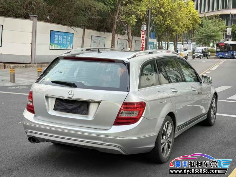 12年奔驰C轿车抵押车出售