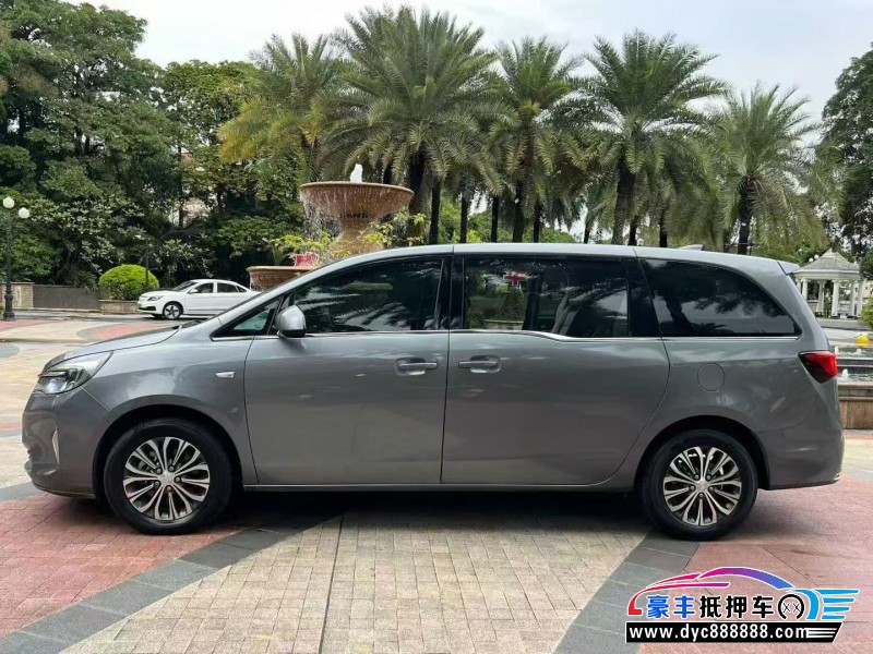 21年别克GL8轿车抵押车出售