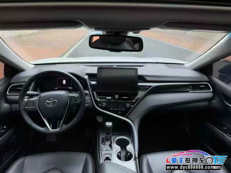 21年丰田凯美瑞轿车抵押车出售