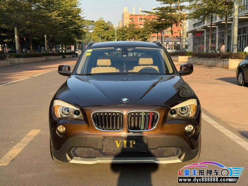 12年宝马X1轿车抵押车出售