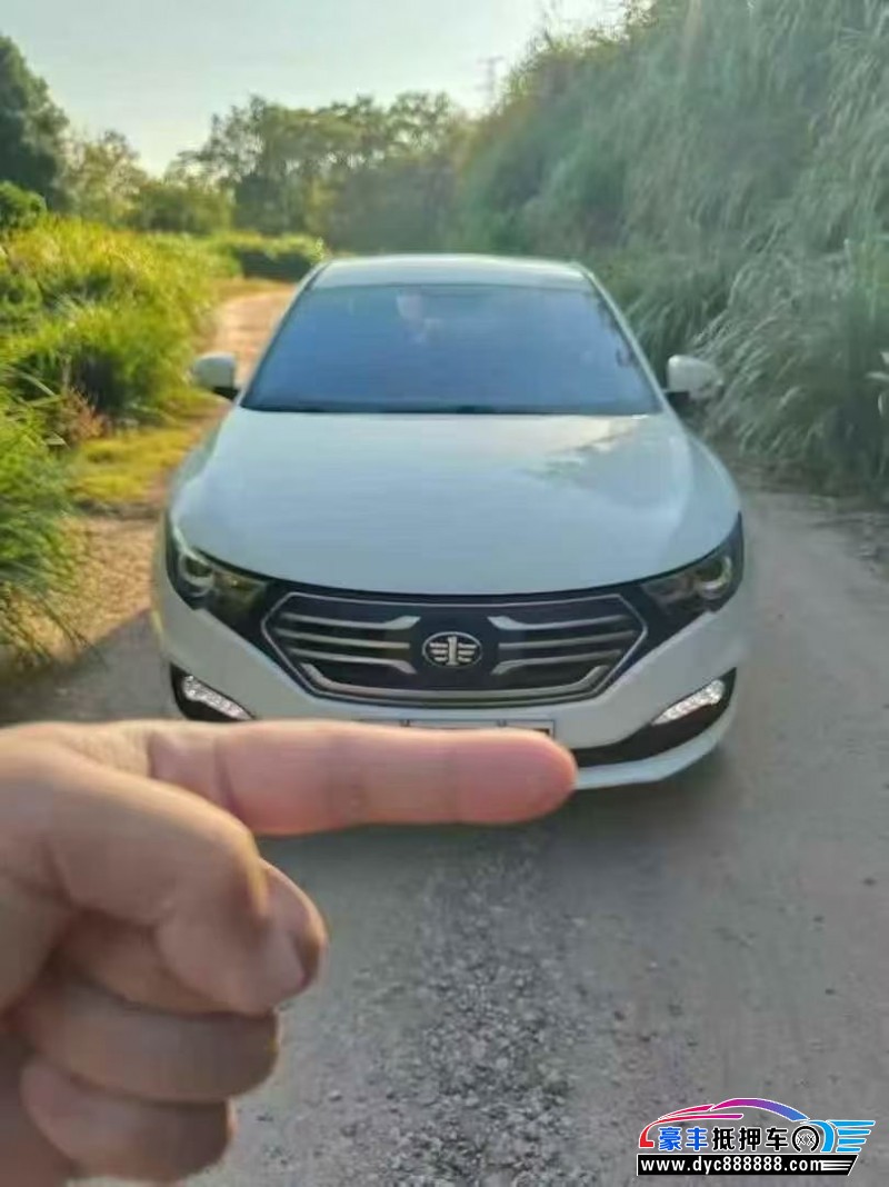 22年奔腾B30轿车