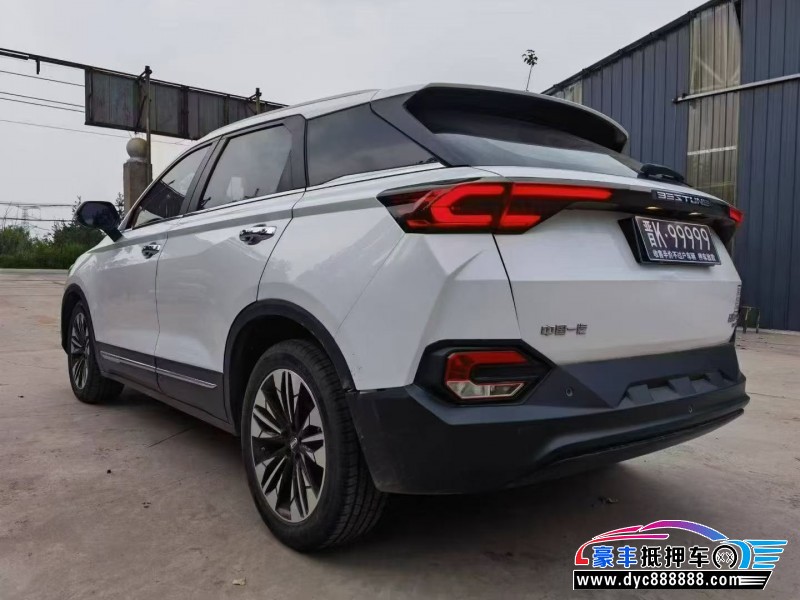 21年奔腾T77轿车抵押车出售