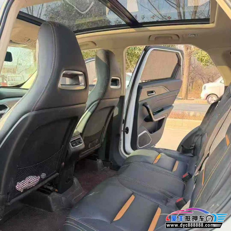 19年奔腾T77轿车抵押车出售