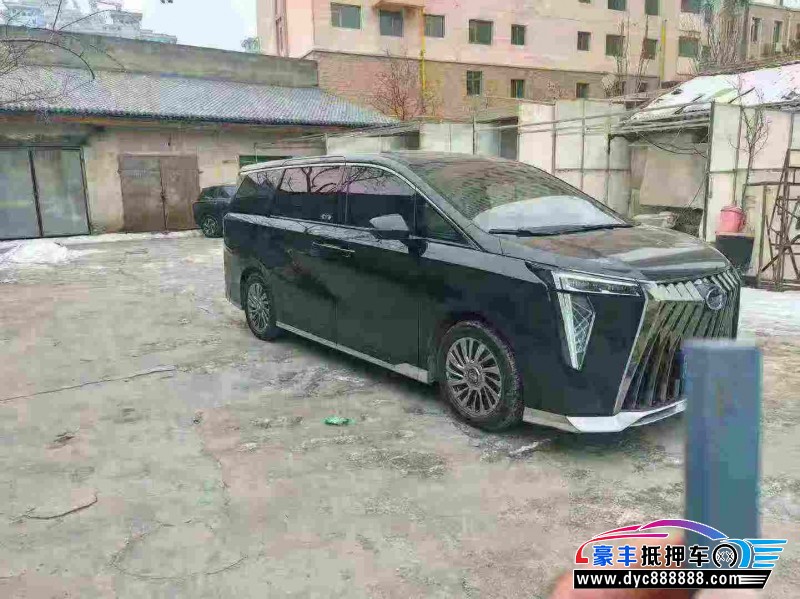 23年传祺M8轿车抵押车出售