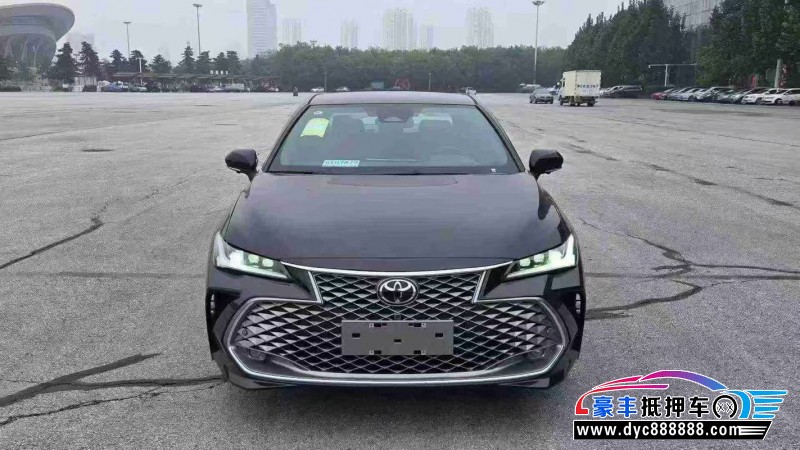 25年丰田亚洲龙轿车抵押车出售