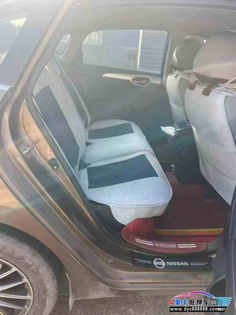 21年日产轩逸轿车抵押车出售