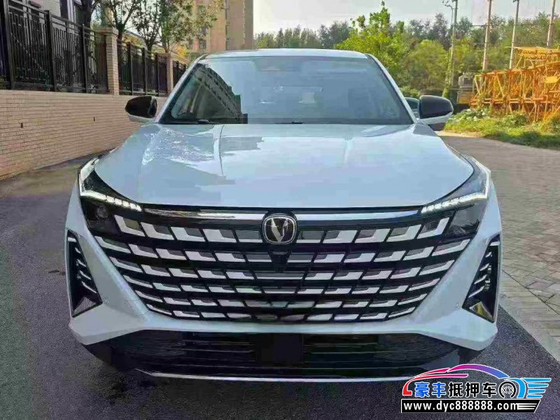 24年长安长安UNI轿车抵押车出售