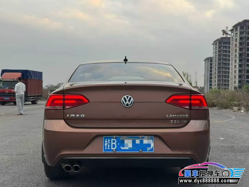 17年大众凌渡轿车抵押车出售