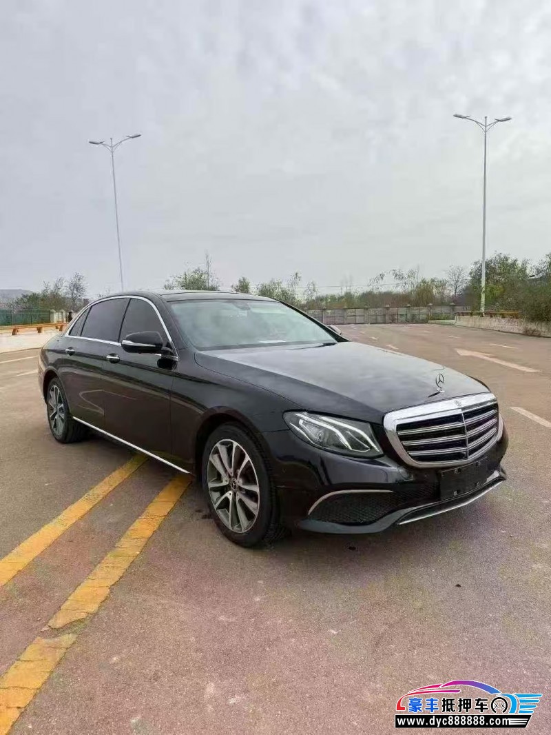 19年奔驰E轿车抵押车出售