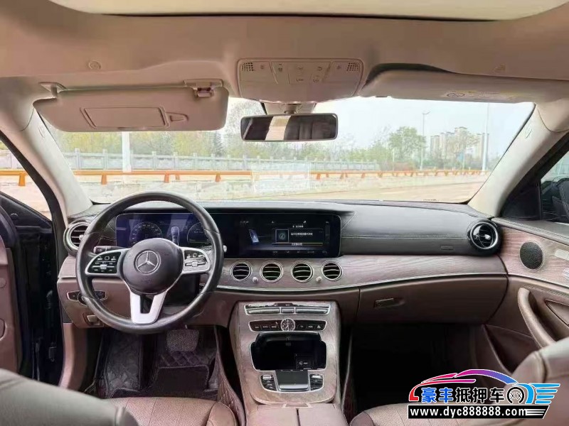 19年奔驰E轿车抵押车出售