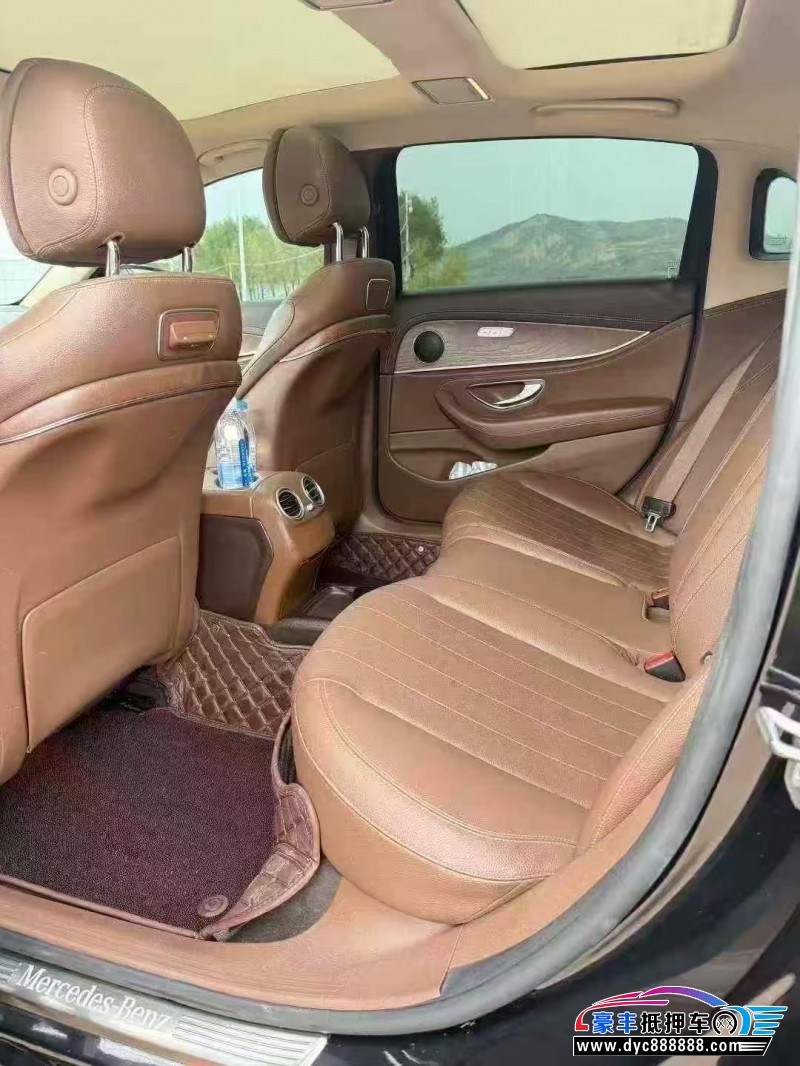 19年奔驰E轿车抵押车出售