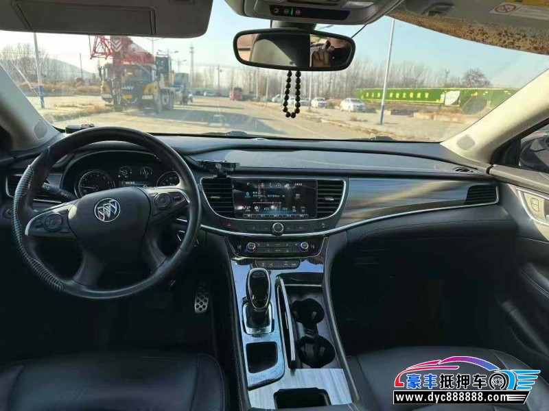 17年别克君越轿车抵押车出售