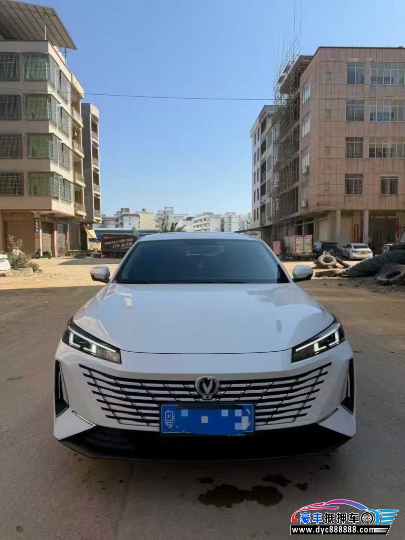 25年长安逸动轿车抵押车出售