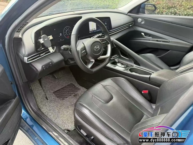 22年现代伊兰特轿车抵押车出售