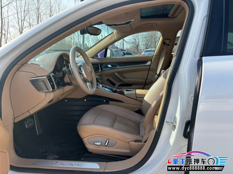 11年保时捷帕纳梅拉轿车抵押车出售