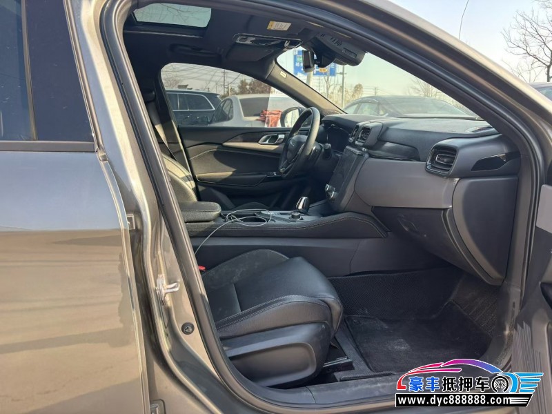 21年领克03轿车抵押车出售