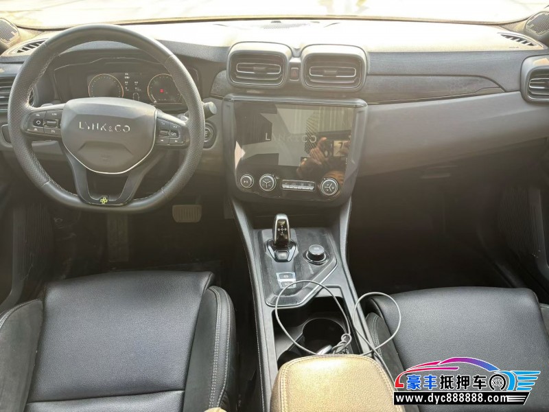 21年领克03轿车抵押车出售