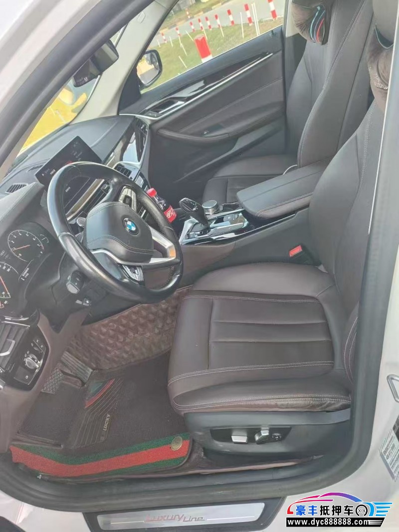 20年宝马5系轿车抵押车出售