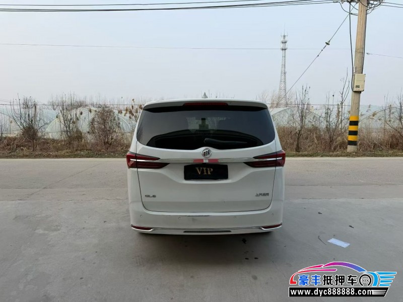 24年别克GL8轿车抵押车出售