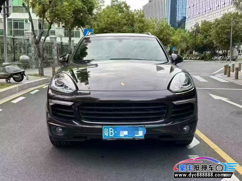 16年保时捷卡宴轿车抵押车出售