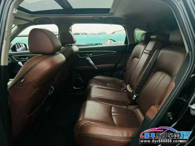 20年本田冠道轿车抵押车出售