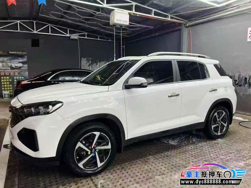 21年现代ix35轿车抵押车出售