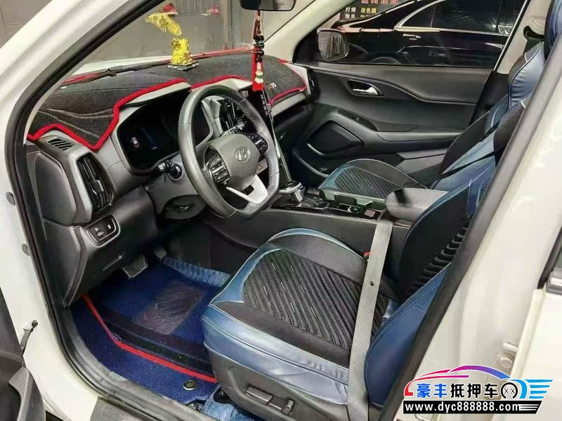 21年现代ix35轿车抵押车出售