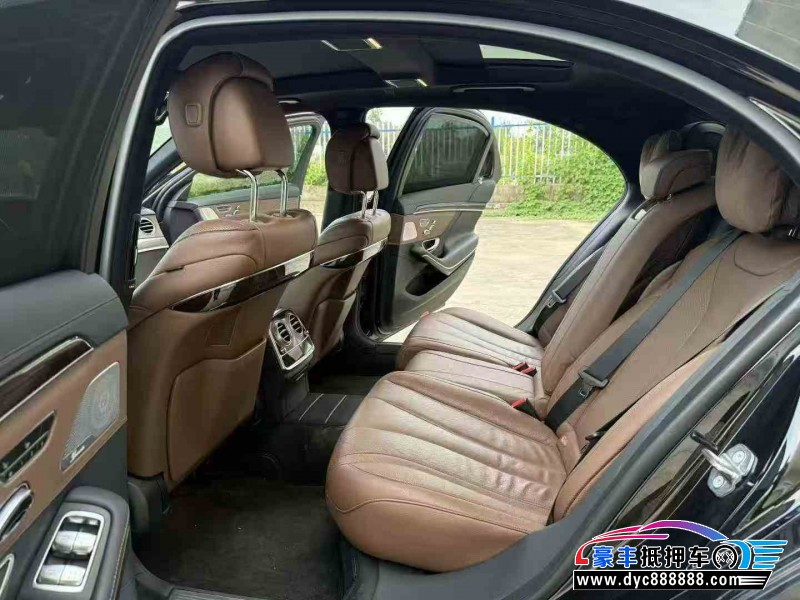 21年奔驰S轿车抵押车出售