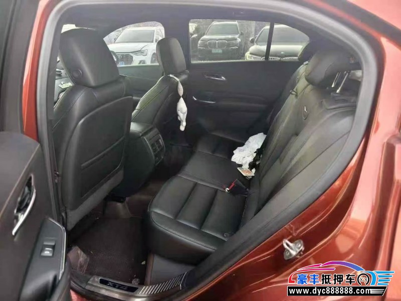 19年凯迪拉克XT4轿车抵押车出售