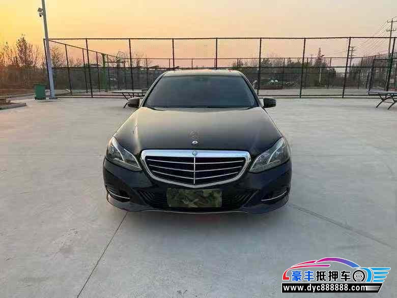 抵押车出售11年奔驰E轿车