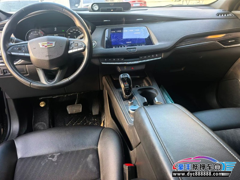 22年凯迪拉克XT4轿车抵押车出售