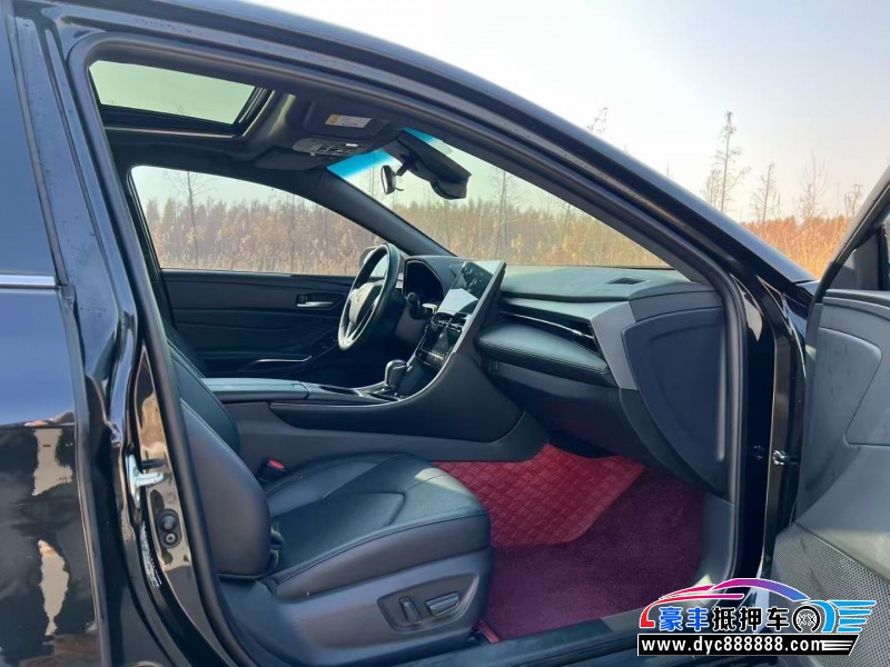 24年丰田亚洲龙轿车抵押车出售