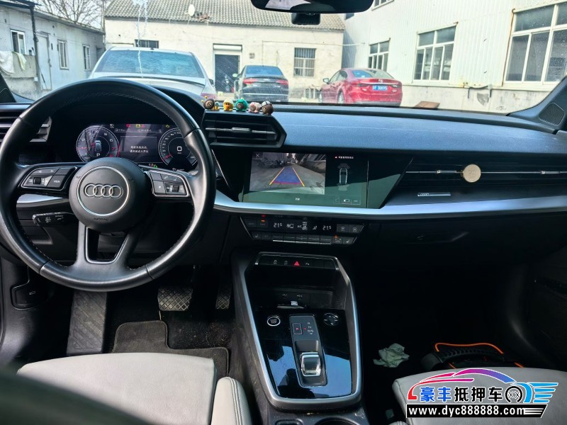22年奥迪A3轿车抵押车出售