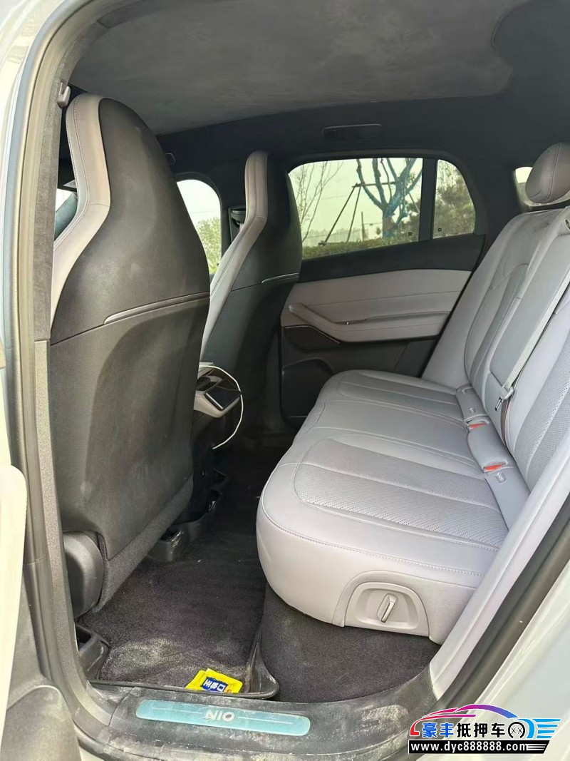 24年蔚来ec6轿车抵押车出售