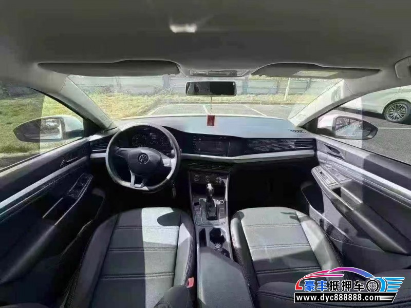 21年大众宝来轿车抵押车出售